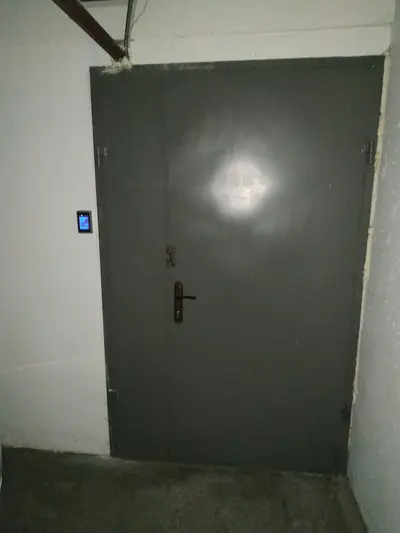 Продаж Склад 15.4 м², вул. Велика Васильківська, 72, Торгово-офісний бізнес-центр Олімпійський, Голосіївський район, Київ — фото 1