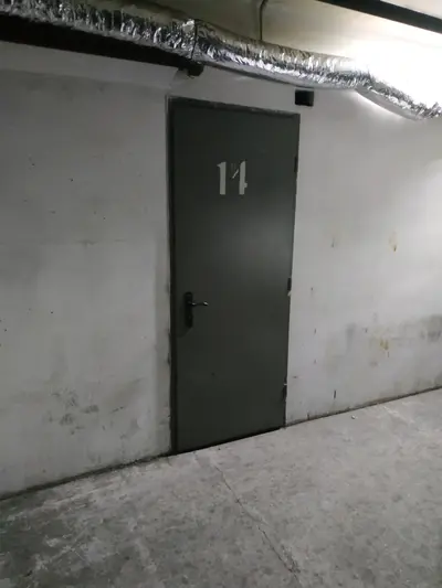 Оренда Склад 32.8 м², вул. Велика Васильківська, 72, Торгово-офісний бізнес-центр Олімпійський, Голосіївський район, Київ — фото 1