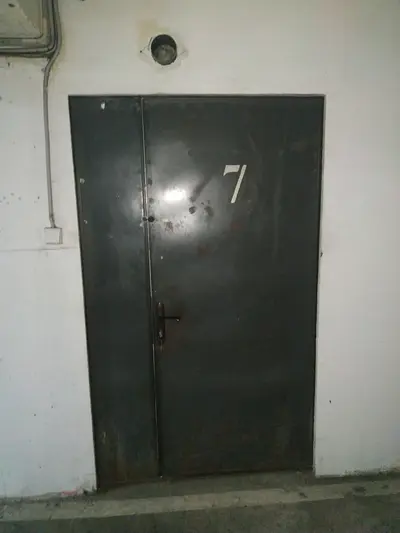 Продаж Склад 15.2 м², вул. Велика Васильківська, 72, Торгово-офісний бізнес-центр Олімпійський, Голосіївський район, Київ — фото 1